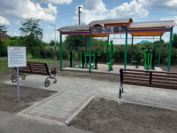 В Замостье появилась новая площадка уличных тренажеров!