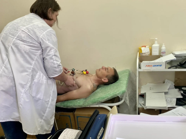 В Курской области ветераны СВО могут пройти бесплатную диспансеризацию при поддержке фонда «Защитники Отечества»